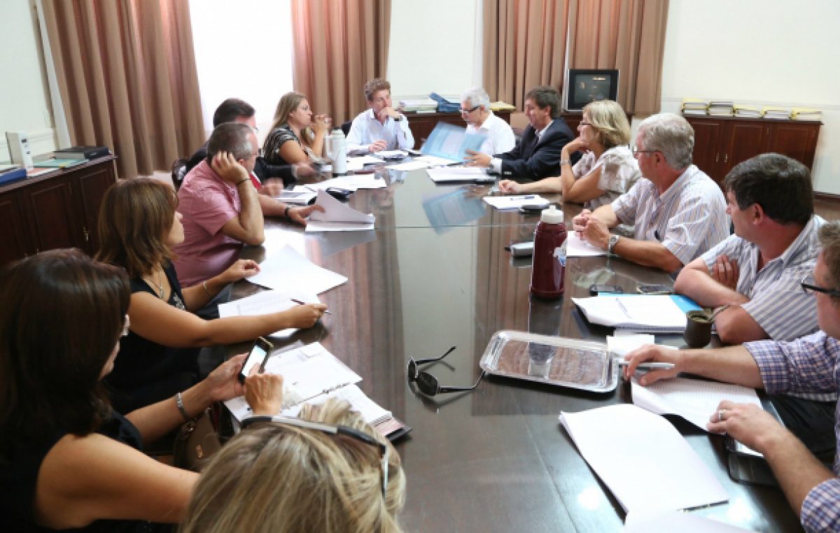 Obras Menores para Municipios de Santa Fe: aprueban proyectos y compras por más de $ 36 millones