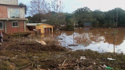 Más de 70 familias fueron evacuadas en El Soberbio por la crecida