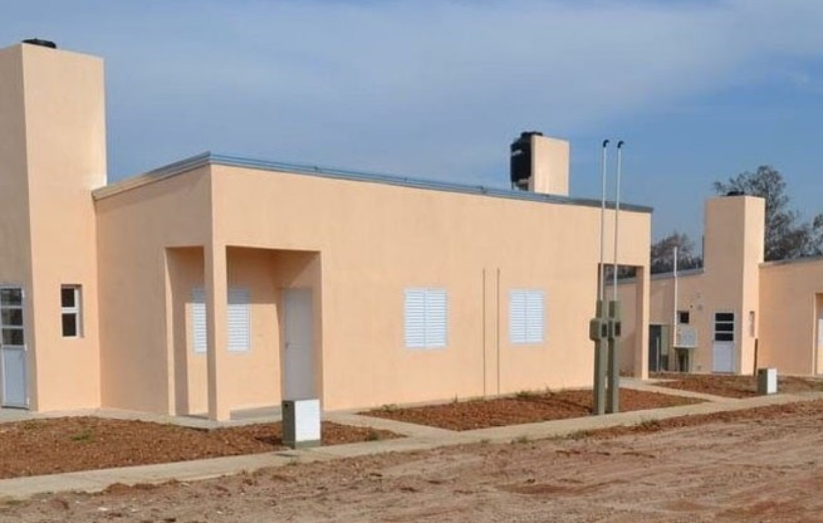 Avanza la construcción de más de 400 viviendas de IAPV en Concordia
