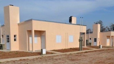 Avanza la construcción de más de 400 viviendas de IAPV en Concordia