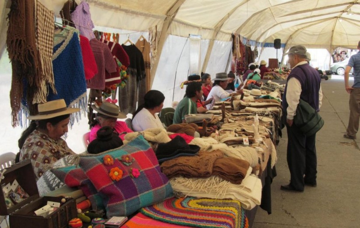Desarrollo Social fomenta empleo a través de ferias permanentes en Jujuy