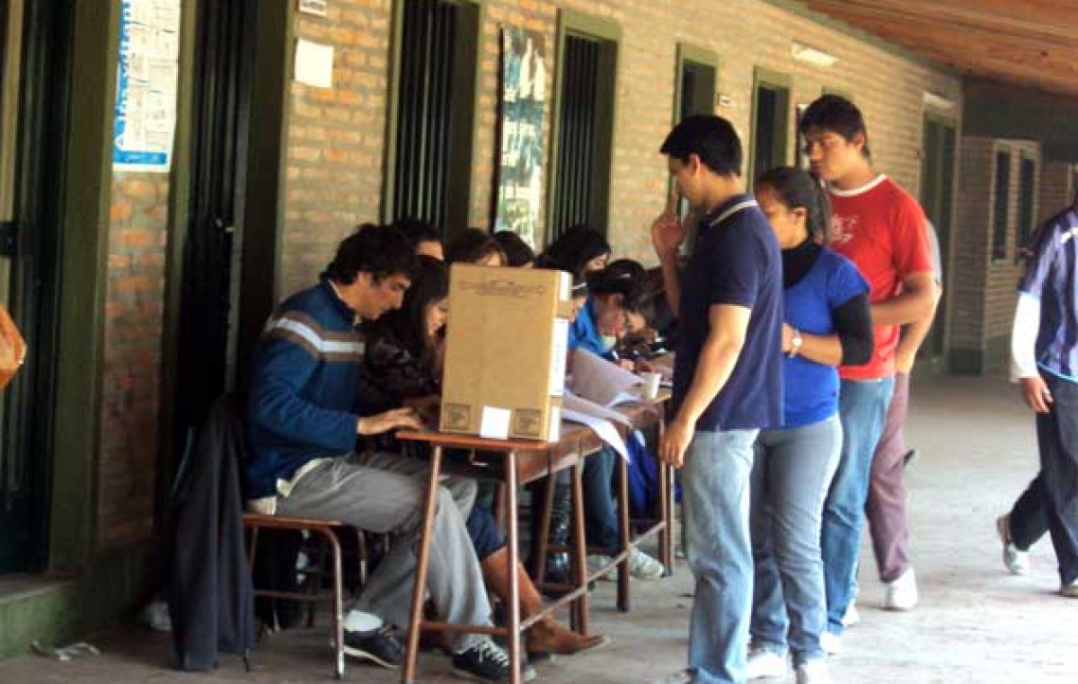 Mañana se estrenará el voto joven en elecciones presidenciales