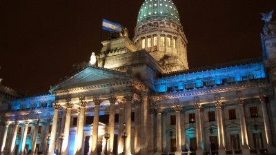 Con poco en juego en el Senado y mucho en Diputados para el Frente para la Victoria
