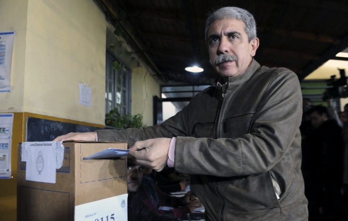 Aníbal Fernández ganó la interna del FPV  en Buenos Aires