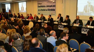 Debate de candidatos a Intendentes de Córdoba: Cruces por la deuda, basura y empleados