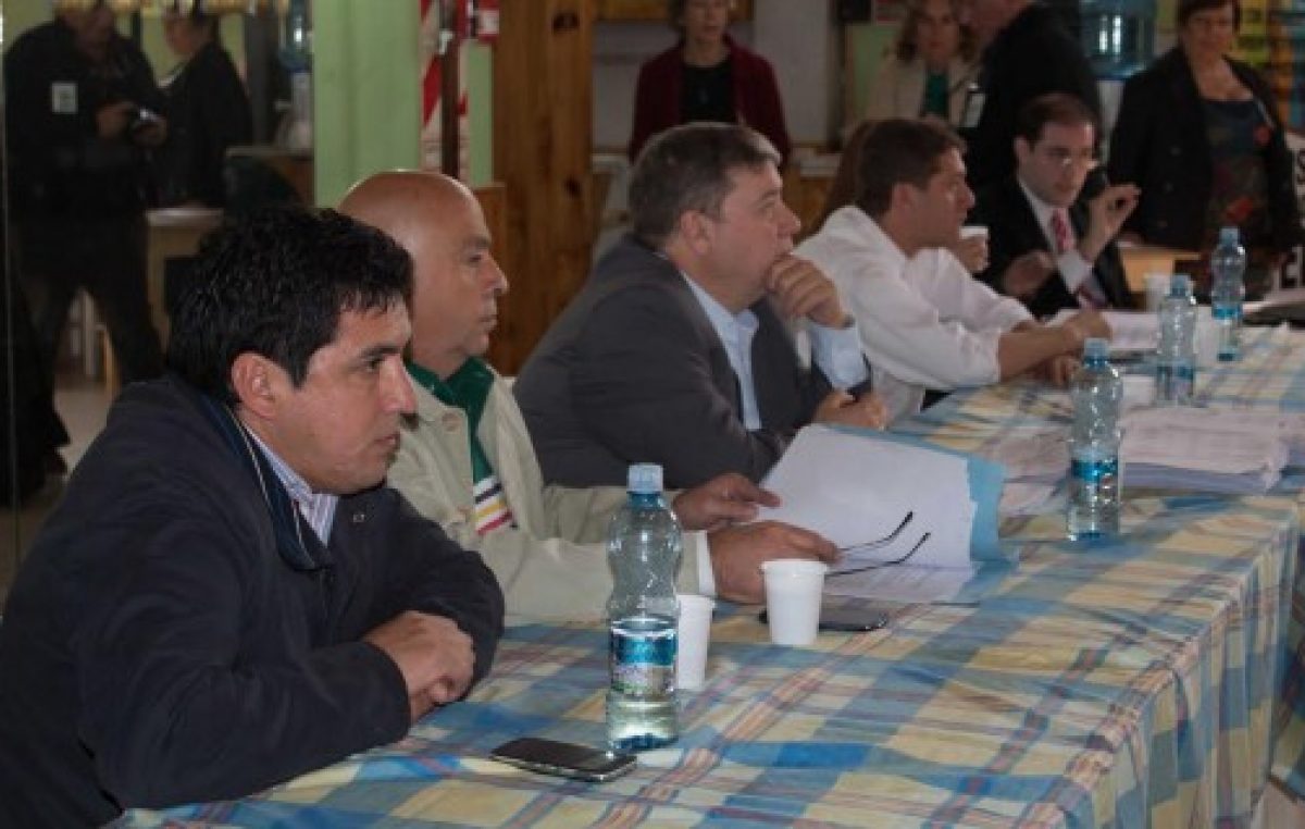 Nueva reunión en Bowen por las autonomías municipales