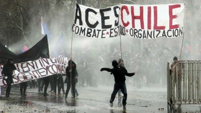Unos 80.000 chilenos se movilizaron en Santiago por educación gratuita