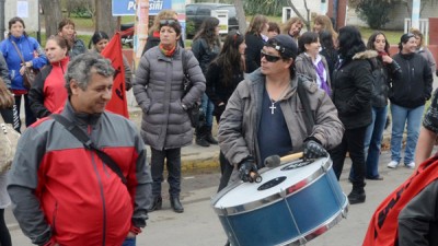 En Plottier aún no hay señales de un arreglo en salarios