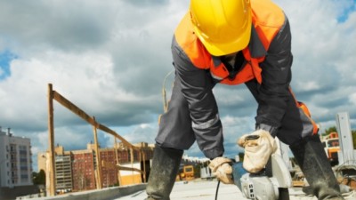 La construcción sigue en fase de recuperación y la venta de materiales creció 17,2% en julio
