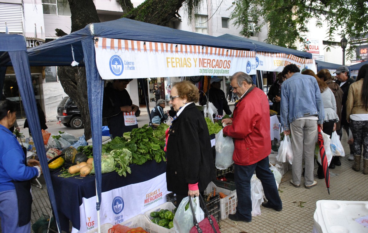 Productores correntinos motivados por ventas millonarias en el mercado municipal