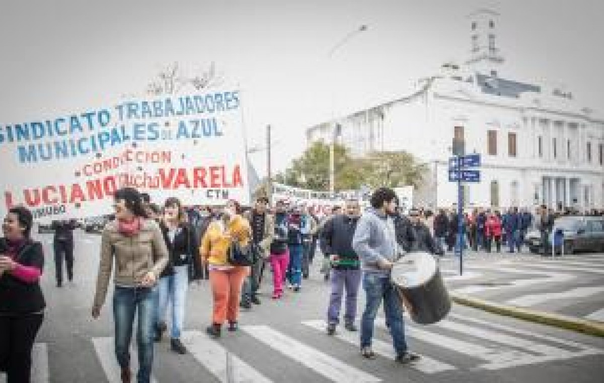 Azul: Municipales denuncian a funcionarios del Intendente Inza por «aprietes»