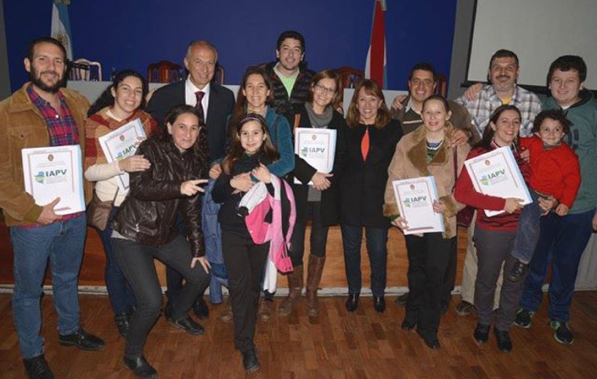 El IAPV entregó 80 viviendas del Vicoer en Paraná