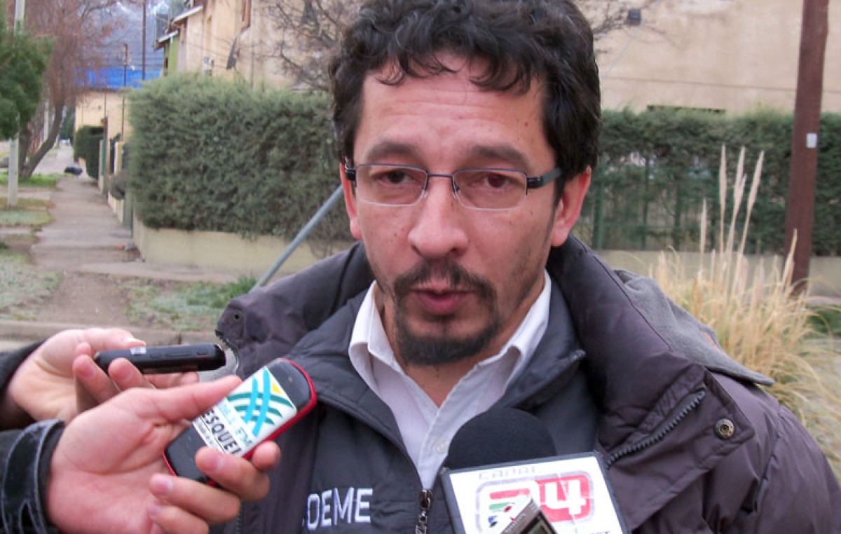 Municipales de Esquel comienzan retención de servicio por tiempo indeterminado