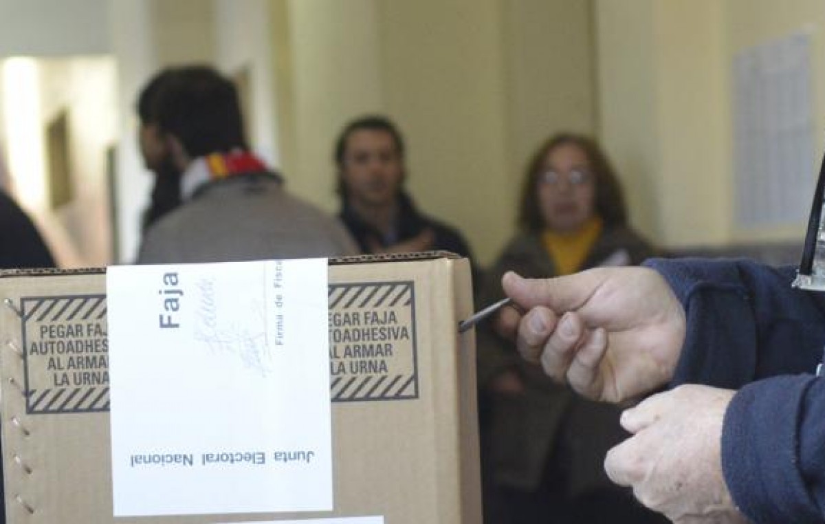 El 25 de octubre elegirán intendente 12 localidades cordobesas