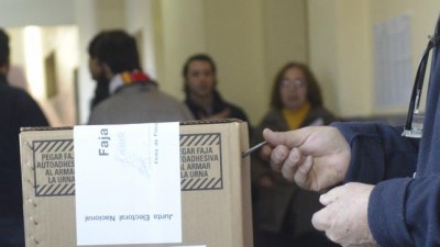 El 25 de octubre elegirán intendente 12 localidades cordobesas