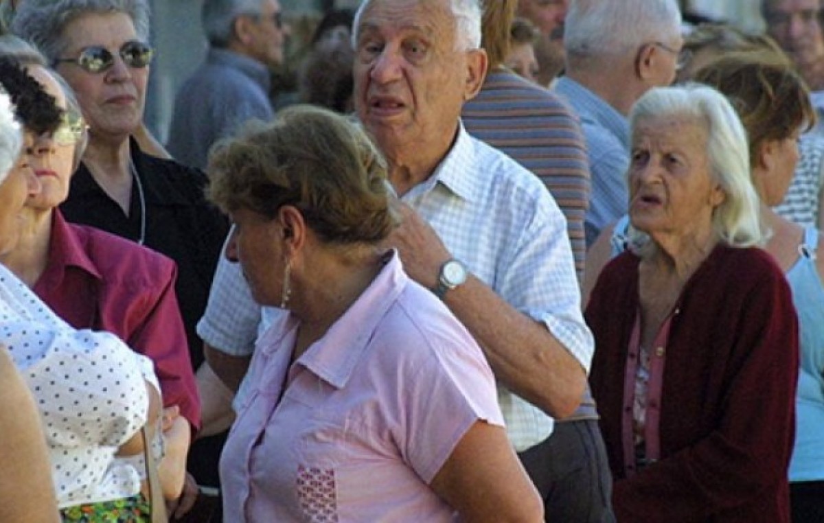 Pasivos municipales de Río Cuarto denuncian falta de médicos de Apross y cobro de plus