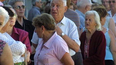 Pasivos municipales de Río Cuarto denuncian falta de médicos de Apross y cobro de plus