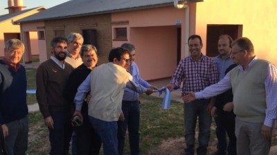 Castelli: Se entregaron 60 viviendas y se habilitó el Parque Urbano