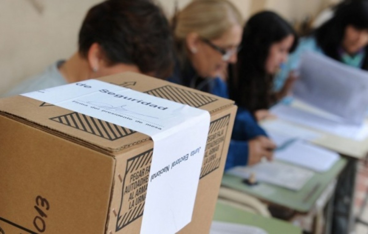 Buenos Aires: quedaron 738 candidatos en el camino y sólo 577 van a octubre