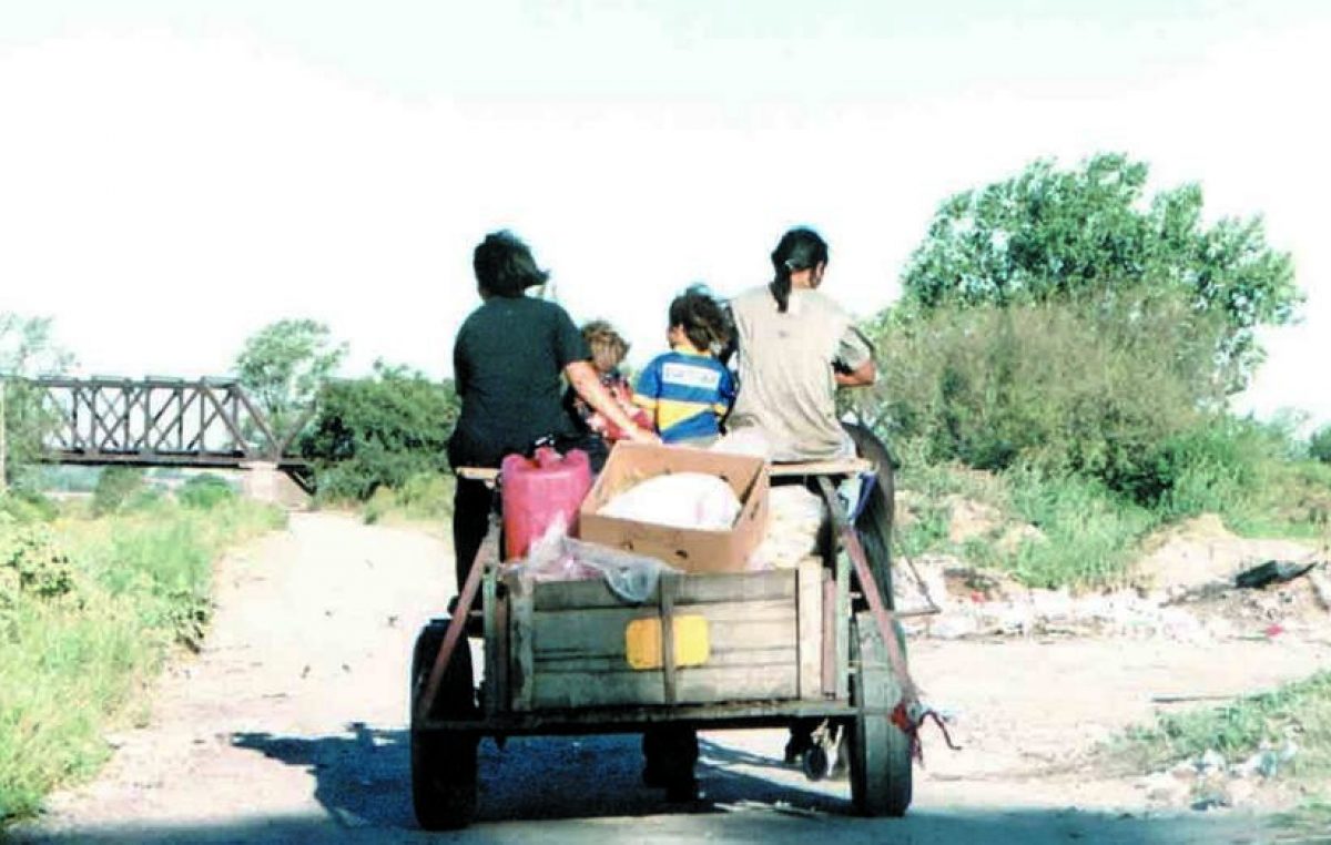 En Río Cuarto 393 familias viven a diario de la actividad del cirujeo, según la UNRC
