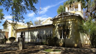 Deán Funes: en lo que va de 2015, los sueldos municipales ya subieron 83%