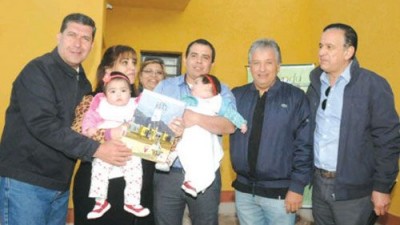 El Gobierno de La Rioja entregó 26 casas en el barrio Néstor Kirchner