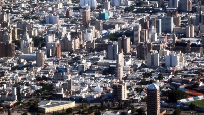 Más viviendas, redes de agua y gas en Río Cuarto