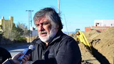 El Intendente de Caleta Olivia dio a conocer las Gestiones para pagar sueldos