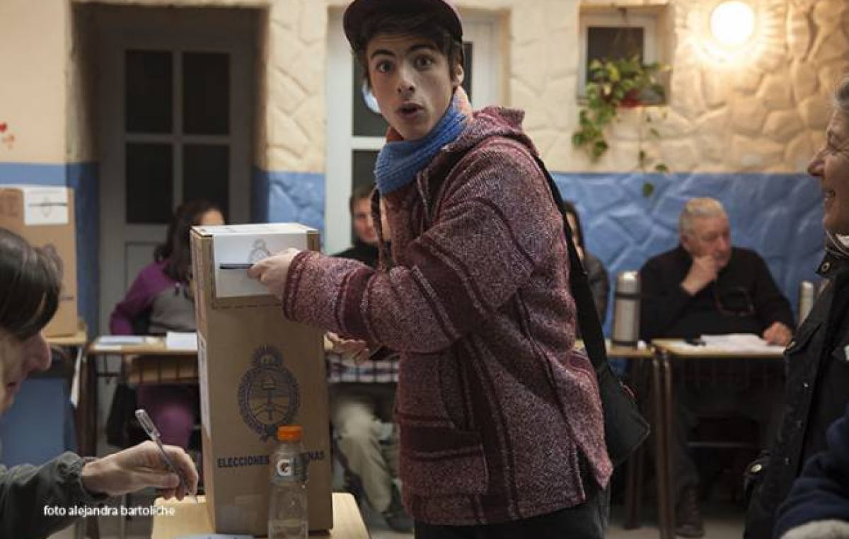Aunque la Carta Orgánica lo impide, debuta el voto joven en las elecciones municipales de Bariloche