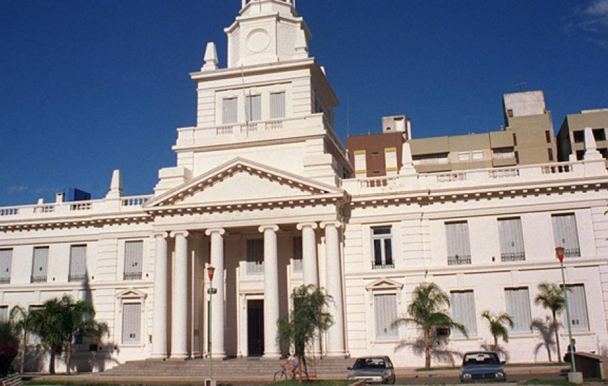 Polémica en Río Cuarto por la contratación de una ONG para crear políticas municipales