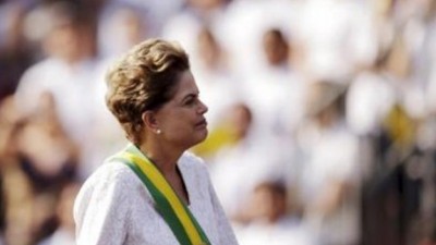 Dilma Rousseff calificó como una «versión moderna de golpe de Estado» lo que está pasando en Brasil