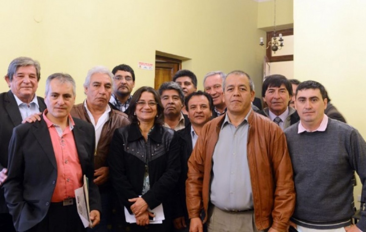 La Gobernadora de Catamarca entregó $4 millones en créditos para emprendedores