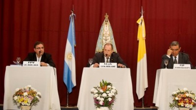 Con algunas chicanas, se desarrolló el debate municipal en Catamarca