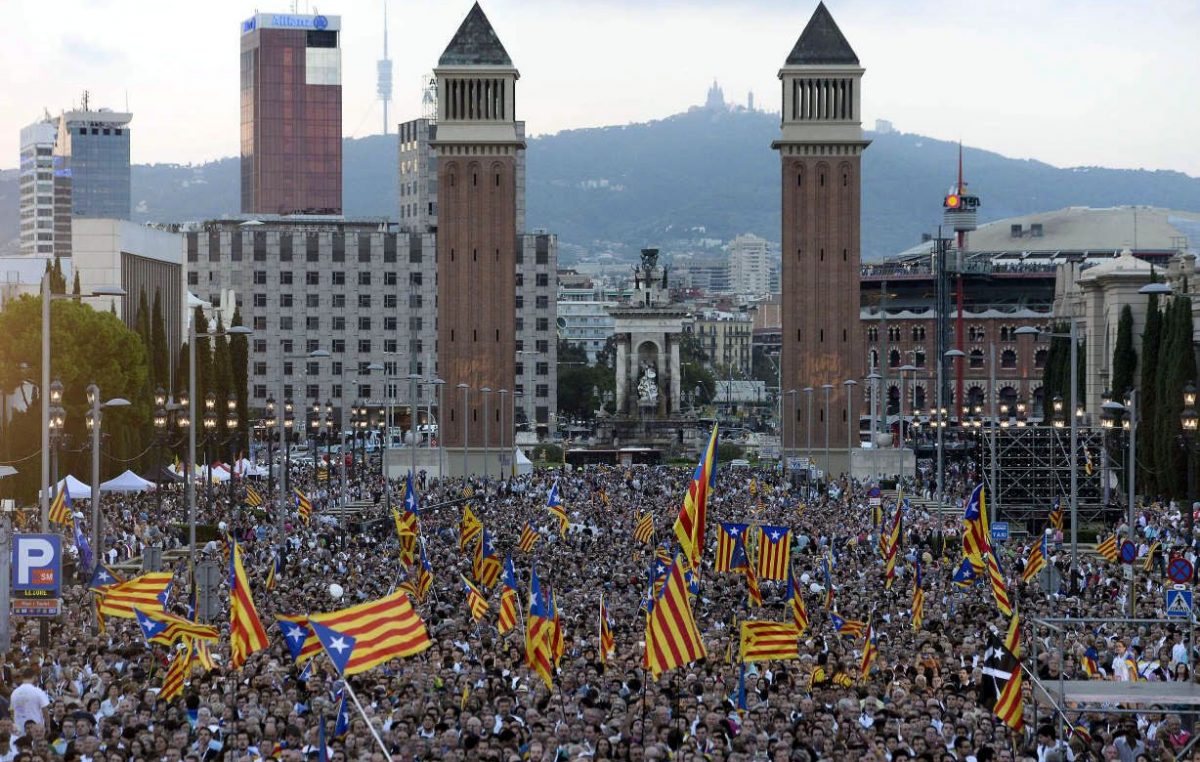 Cataluña vota con la mira en su independencia de España