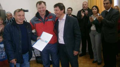 El Gobierno Provincial entregó 30 viviendas en Macachín  