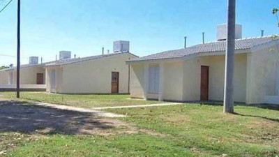 En Morteros adjudican viviendas construidas con fondos de tragamonedas