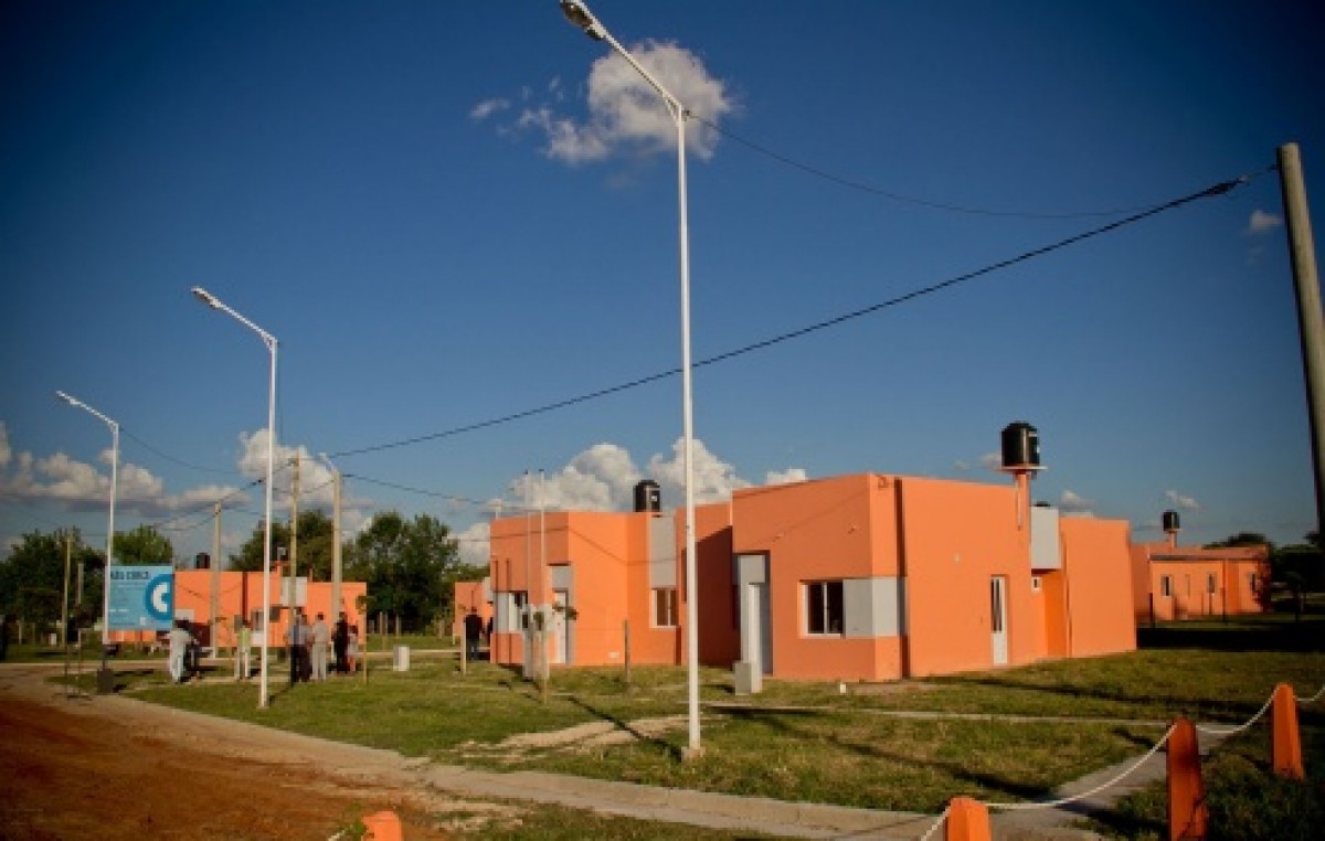 Se construirán viviendas en 12 localidades de Entre Ríos