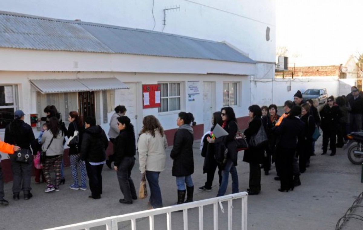 El Intendente de Plottier va a jubilar a unos 150 municipales
