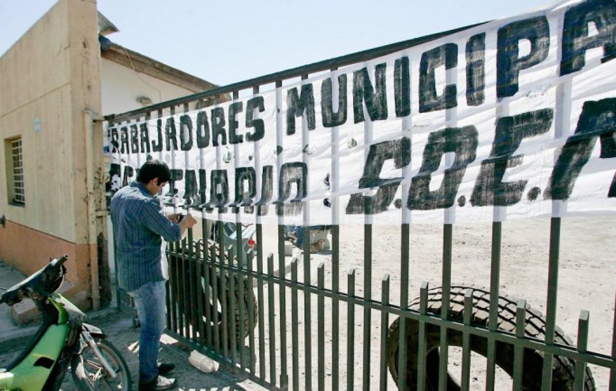 Los empleados de Centenario se movilizan a la Ruta 7
