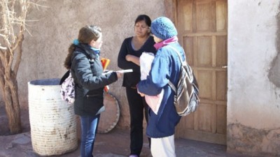 Vecinos de Tolar Grande separan residuos