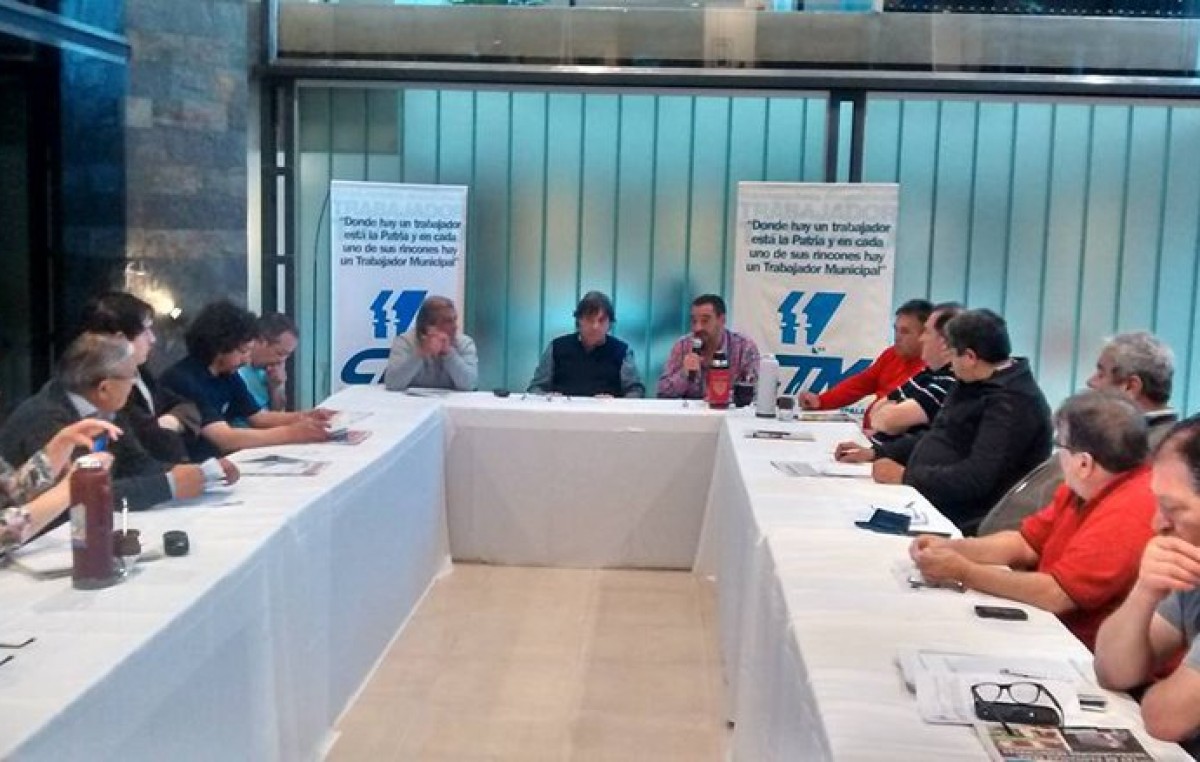 El SOEME Chubut participó en Santa Fe de una reunión del Consejo Directivo de la CTM