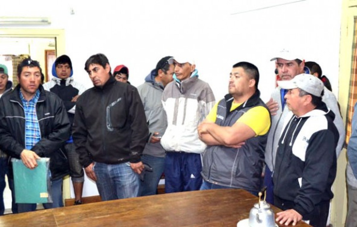 Esquel: Continúa el reclamo de los trabajadores de Bosques Comunales