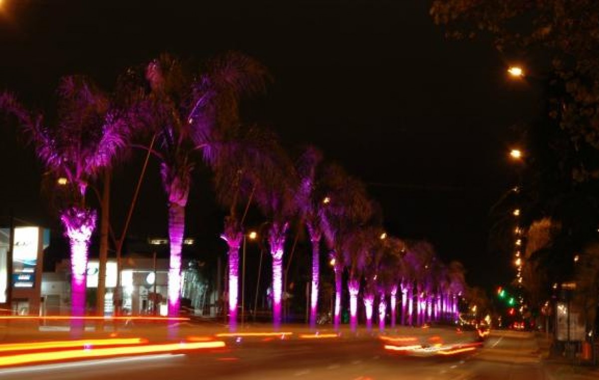 Carlos Paz renovó su ingreso con un sorprendente sistema de luces