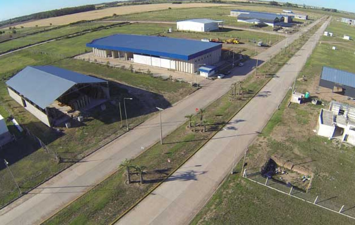 Parque Industrial de Villa María: Más de 500 obreros construyen plantas