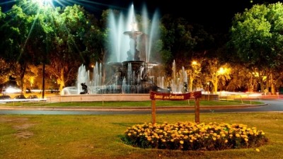 Mendoza empezó a iluminar con tecnología led