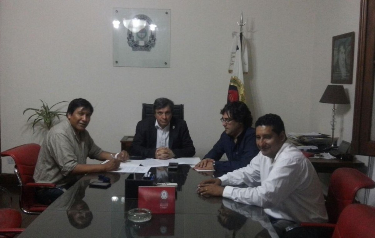 Convenio entre comuna de Humahuaca y la Universidad jujeña