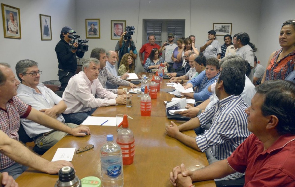 El Gobernador electo de Jujuy se reunió con el Seom y la Intersindical