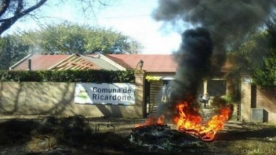 Municipales de Ricardone y Beltrán paran en reclamo de sueldos