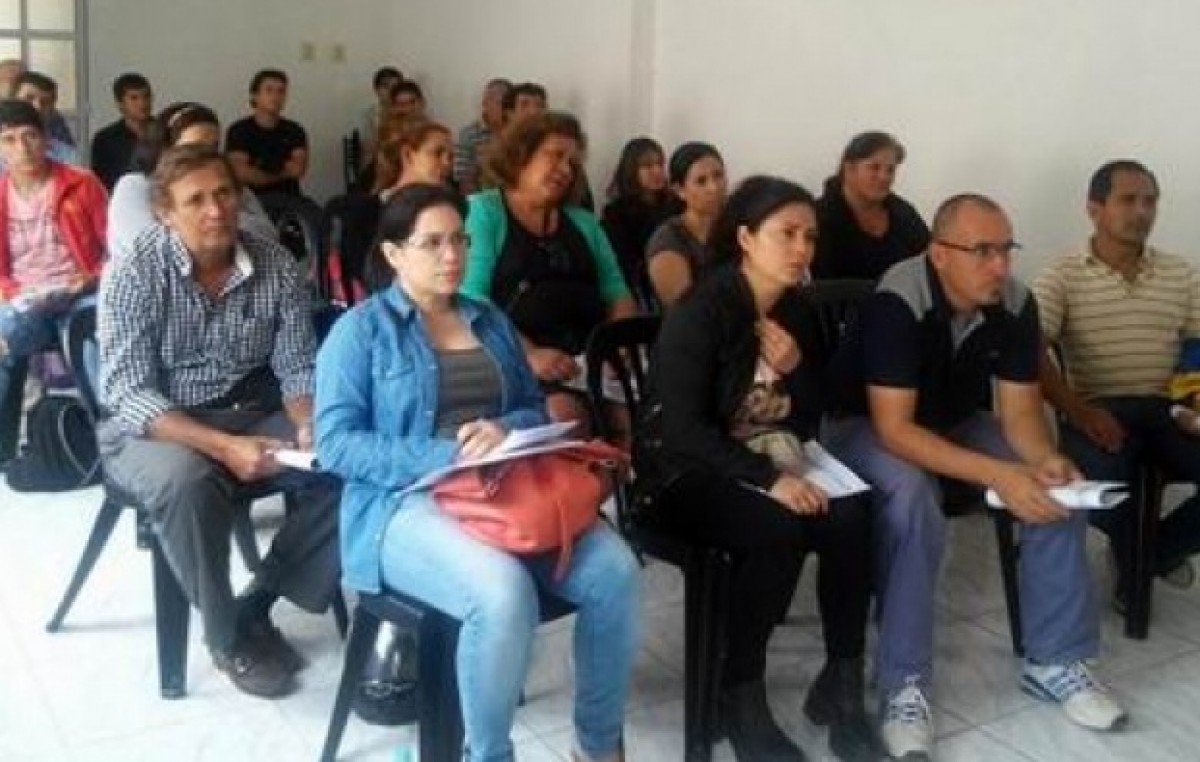 La Municipalidad de Corrientes orienta al trabajo independiente