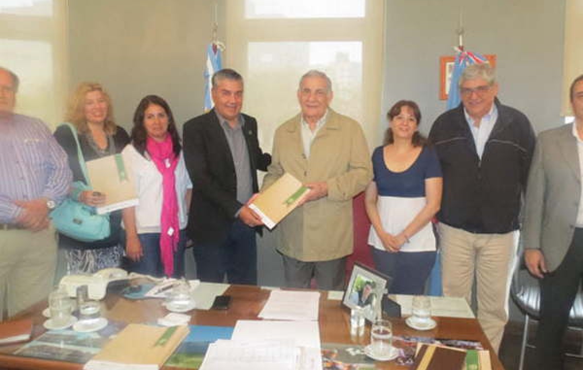 La Municipalidad proyecta instalar una carrera universitaria en Las Termas de Río Hondo